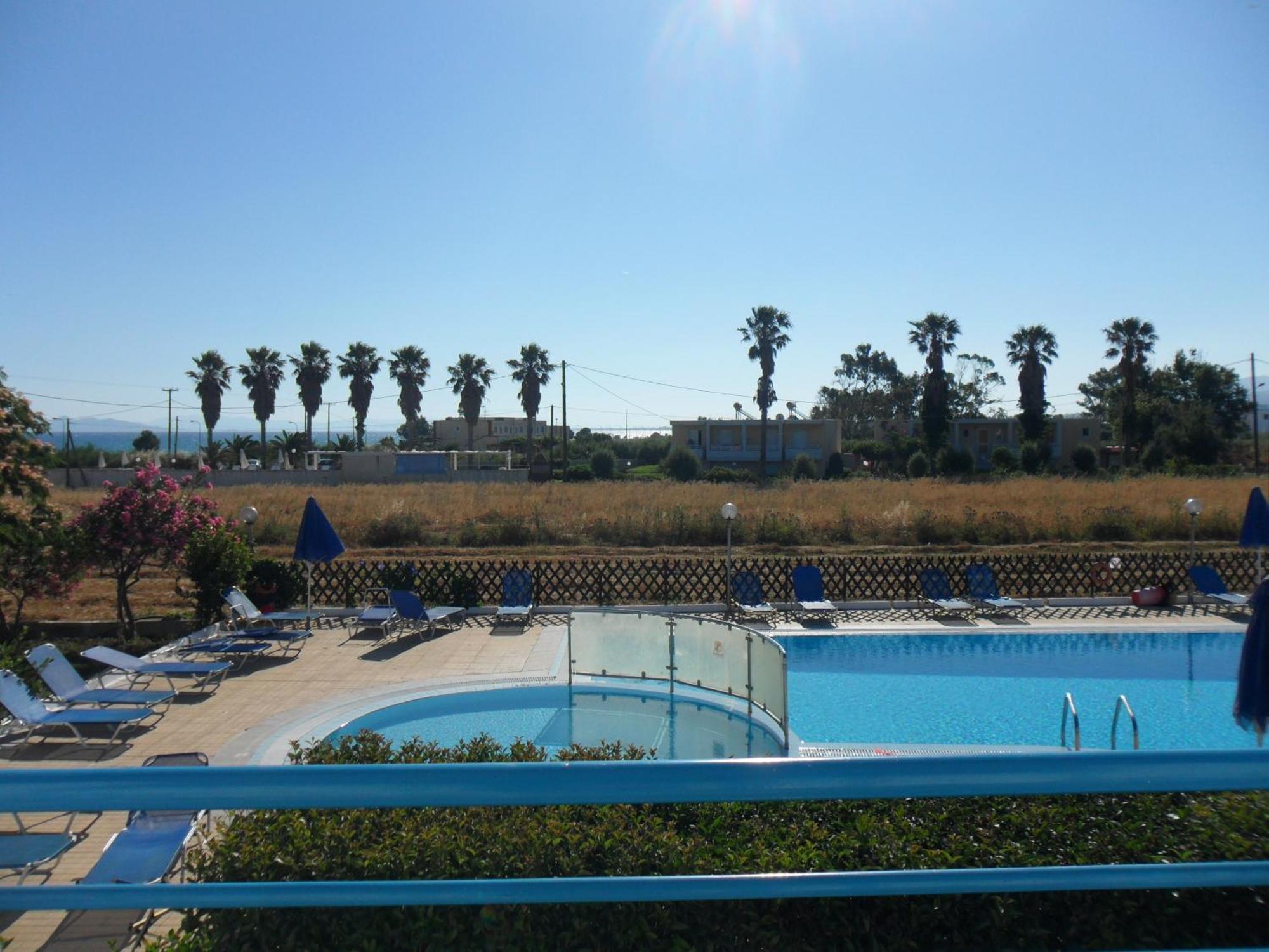 Miros Hotel Apartments Tigaki 外观 照片