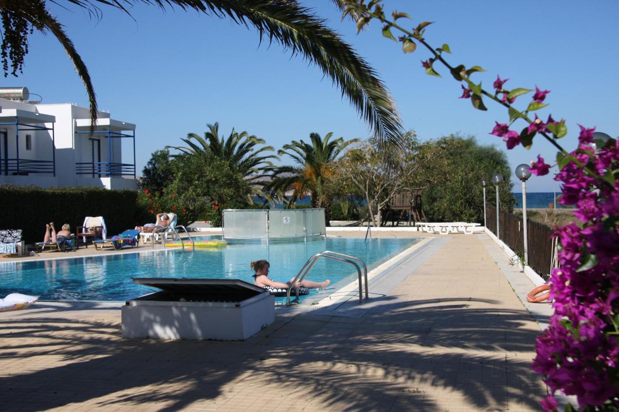 Miros Hotel Apartments Tigaki 外观 照片